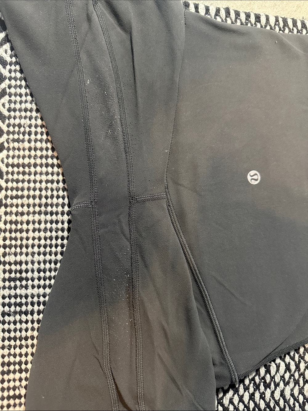 Lululemon Super-High Rise Align Short 6” - Grey - Picture 5 of 5